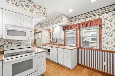 132 West Street, Malden, MA 02148 - Photo 7