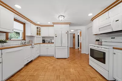 3 Linden Ave, Salem, MA 01970 - Photo 7