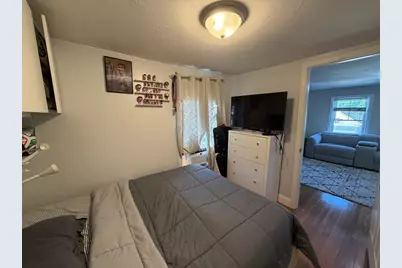 24 Granite St, Milford, MA 01757 - Photo 7