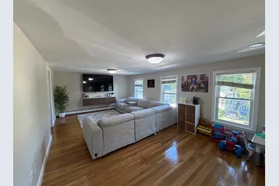 24 Granite St, Milford, MA 01757 - Photo 3