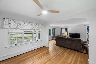 463 Elliott St, Beverly, MA 01915 - Photo 5