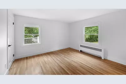 463 Elliott St, Beverly, MA 01915 - Photo 13