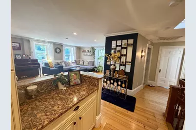 38 Salem St #B, Reading, MA 01867 - Photo 7