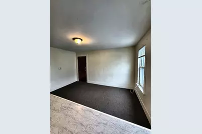 10 Exchange Ct #2, Waltham, MA 02451 - Photo 5