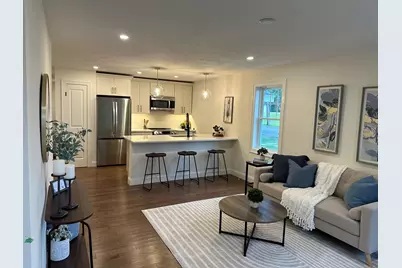 404 Oxford St N #2, Auburn, MA 01501 - Photo 3