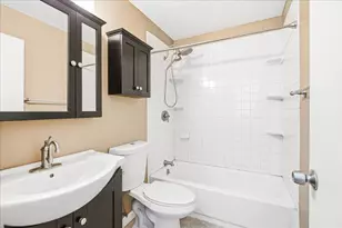 100 Park Ave, Wareham, MA 02538 - Photo 17