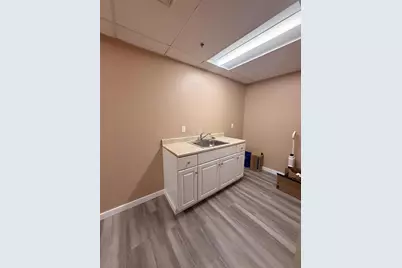 1 R Newbury #405, Peabody, MA 01960 - Photo 19