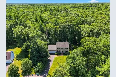 8 Chessman Rd, Mansfield, MA 02048 - Photo 3