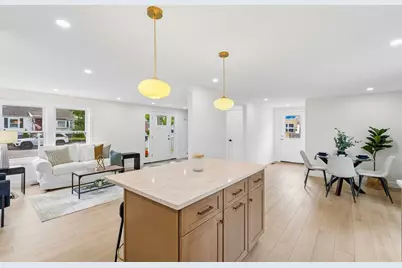 77 Hurd St, Lynn, MA 01905 - Photo 15
