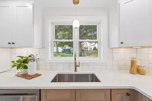 77 Hurd St, Lynn, MA 01905 - Photo 13