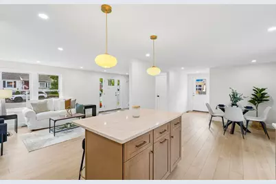77 Hurd St, Lynn, MA 01905 - Photo 15