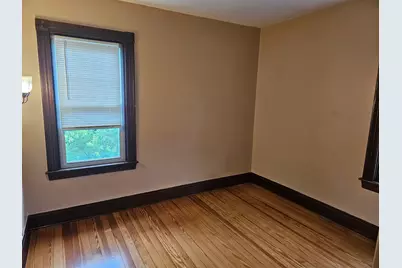 70 Warburton Street, Fall River, MA 02720 - Photo 5