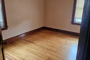 70 Warburton St, Fall River, MA 02720 - Photo 15