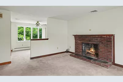 9 Eugene Rd, Burlington, MA 01803 - Photo 7