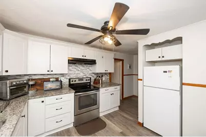 508 Vernon Ave, Barre, MA 01074 - Photo 9