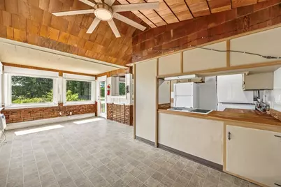 23 School Street, Granby, MA 01033 - Photo 9