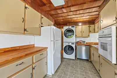 23 School Street, Granby, MA 01033 - Photo 15