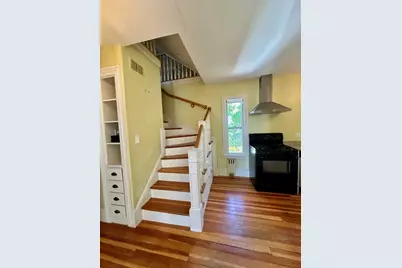 984 Chestnut #2, Newton, MA 02464 - Photo 11