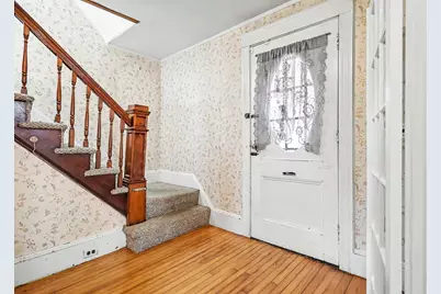 92 S Williams, Haverhill, MA 01835 - Photo 5