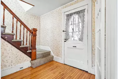 92 S Williams, Haverhill, MA 01835 - Photo 5