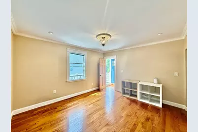 12 Duncan Rd #2, Newton, MA 02465 - Photo 9