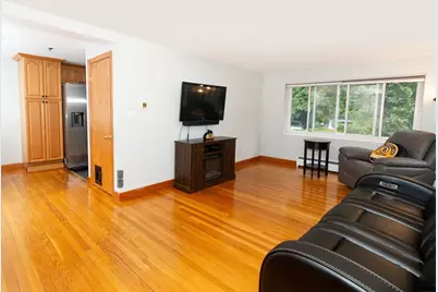 702 Main Street #E, Millis, MA 02054 - Photo 15