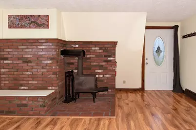 36 Hunter Ave, Hudson, MA 01749 - Photo 17