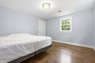 56 Arrowhead Rd, Weston, MA 02493 - Photo 9