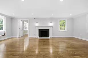 56 Arrowhead Rd, Weston, MA 02493 - Photo 5
