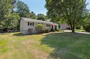 3 Parliament Dr, Franklin, MA 02038 - Photo 3