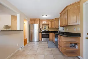 3 Parliament Dr, Franklin, MA 02038 - Photo 7