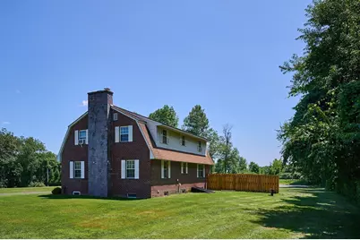34 Plain Rd East, Deerfield, MA 01373 - Photo 3