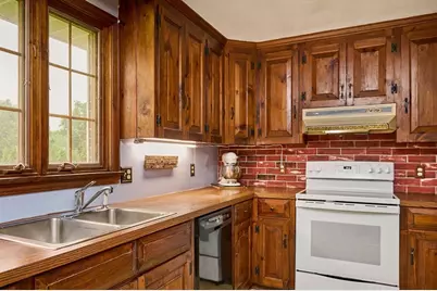 34 Plain Rd East, Deerfield, MA 01373 - Photo 17