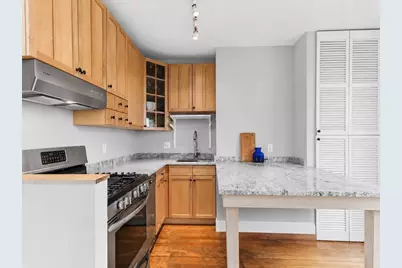 246 Cypress St #4, Brookline, MA 02445 - Photo 7