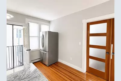 246 Cypress St #4, Brookline, MA 02445 - Photo 9