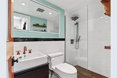 246 Cypress St #4, Brookline, MA 02445 - Photo 11