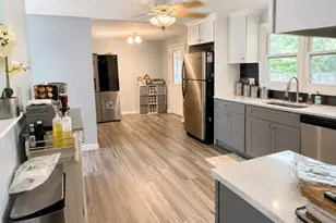 52 Dodge Rd, Brockton, MA 02302 - Photo 5