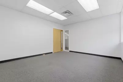 174 Green St, Melrose, MA 02176 - Photo 9
