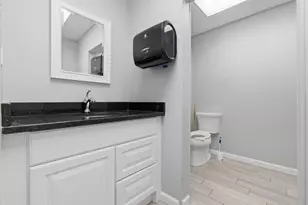 174 Green St, Melrose, MA 02176 - Photo 31