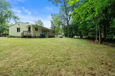 11 Saint Marys Rd, Burlington, MA 01803 - Photo 5