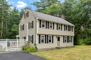 378 Pelham Rd, Dracut, MA 01826 - Photo 1