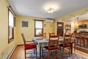 378 Pelham Rd, Dracut, MA 01826 - Photo 9