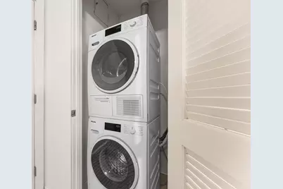 17 Otis St #105, Cambridge, MA 02141 - Photo 11