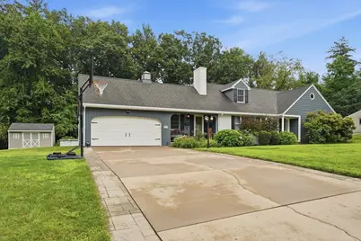 29 Shady Side Dr, Longmeadow, MA 01106 - Photo 3