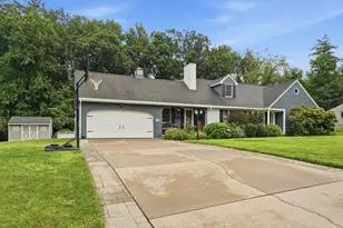 29 Shady Side Dr, Longmeadow, MA 01106 - Photo 3