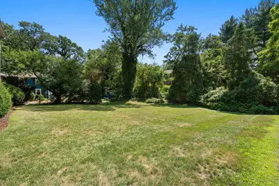 89 Walnut St #2, Newton, MA 02460 - Photo 15