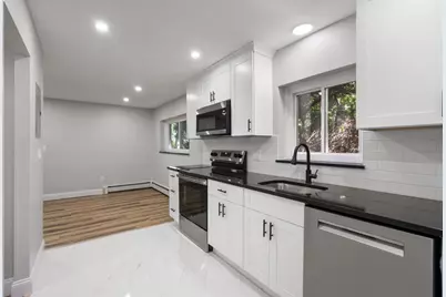 89 Walnut St #2, Newton, MA 02460 - Photo 7
