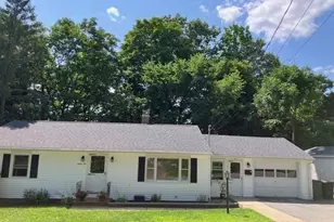 82 Walnut St, North Brookfield, MA 01535 - Photo 3