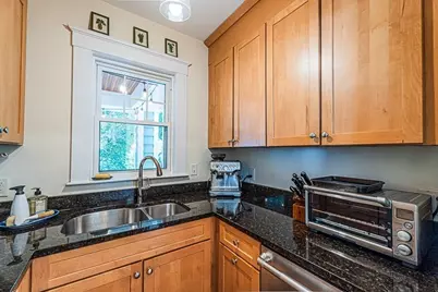 182 Highland Ave, Arlington, MA 02476 - Photo 11
