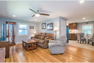 32 Maryland Street, East Longmeadow, MA 01028 - Photo 5